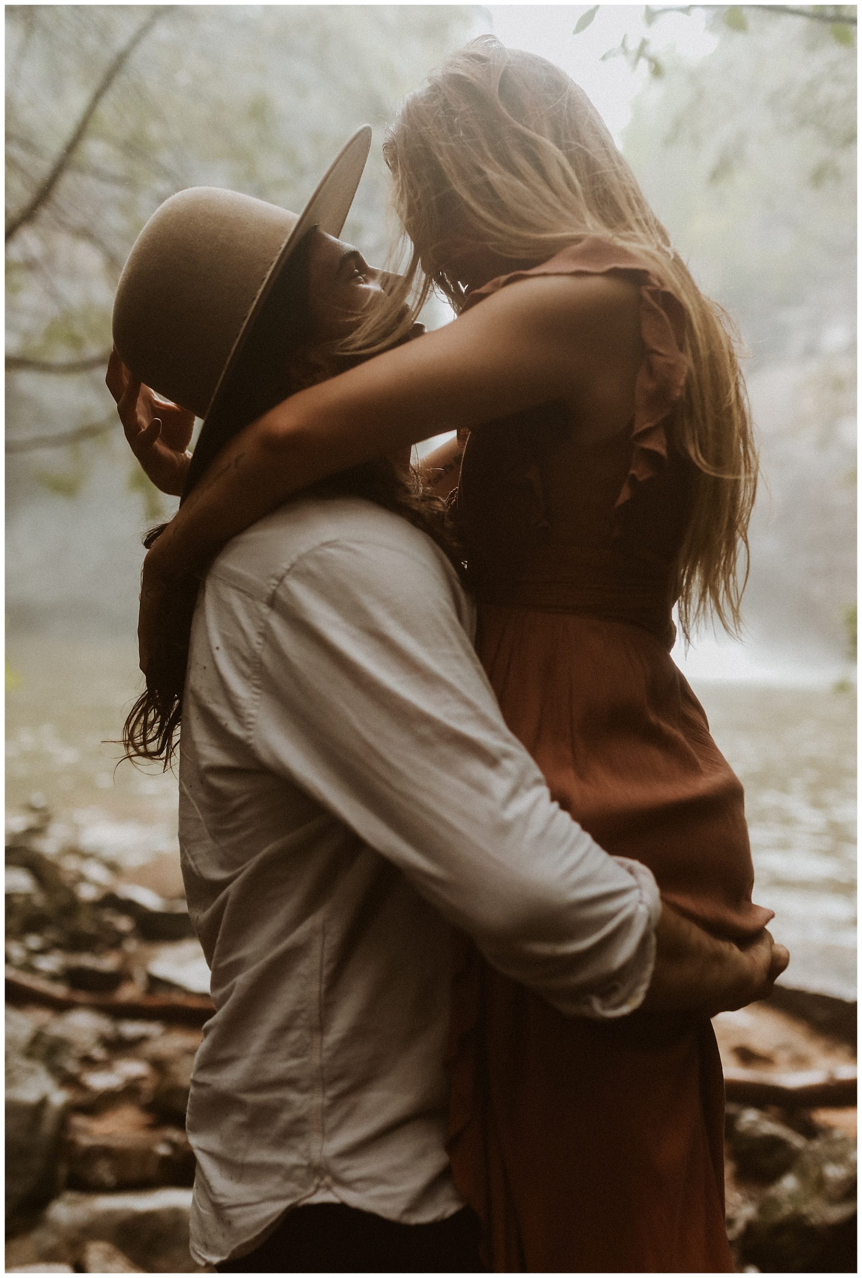 Foster Falls Engagement Photos