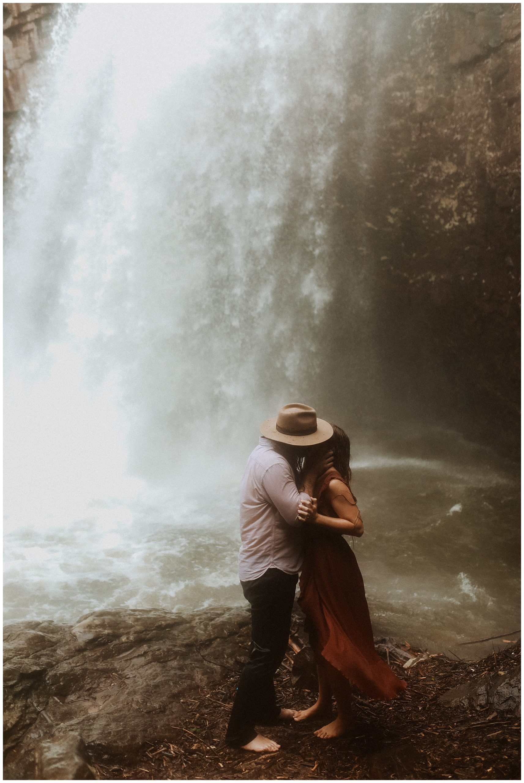 Foster Falls Engagement Photos